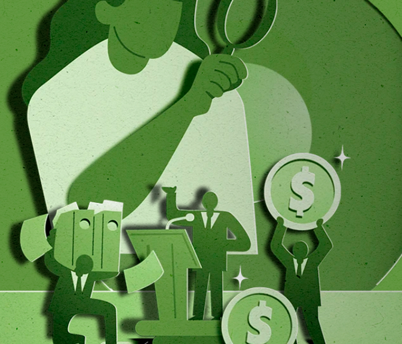 Ilustração em estilo de recorte de papel em tons de verde. Ao fundo, uma grande figura feminina observa a cena com uma lupa. Em primeiro plano, três pequenas figuras masculinas de terno interagem com elementos financeiros: uma carrega uma pilha de pastas de documentos, outra discursa em um púlpito apontando para cima, e a terceira ergue uma grande moeda com o símbolo de cifrão.